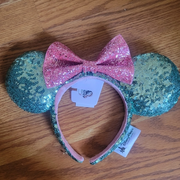Sparkly Disney ears - Picture 1 of 2